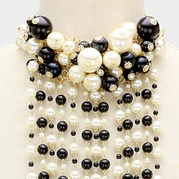 Long Dramatic Pearl Statement Necklace - Picture 3 of 4